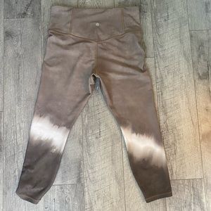 Athleta Elation Watercolor 7/8 Tight